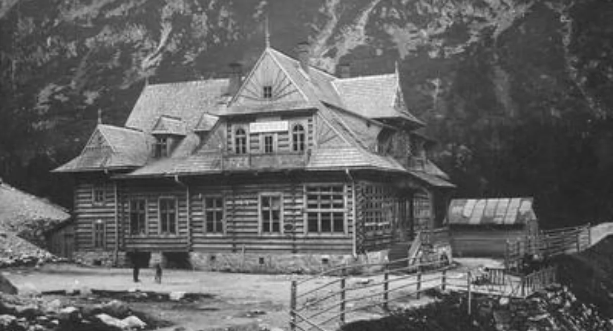 Wieczór w Czerwonym Dworze - schronisko na  Morskim Okiem