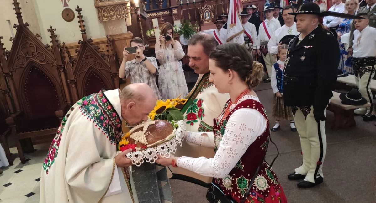 XXXIV Gminne Dożynki „Hołdymas 2024” w Chochołowie - tradycja i zabawa do białego rana