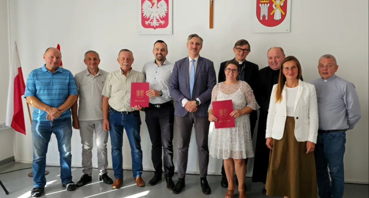 Restauracja zabytkowych kapliczek i krzyży