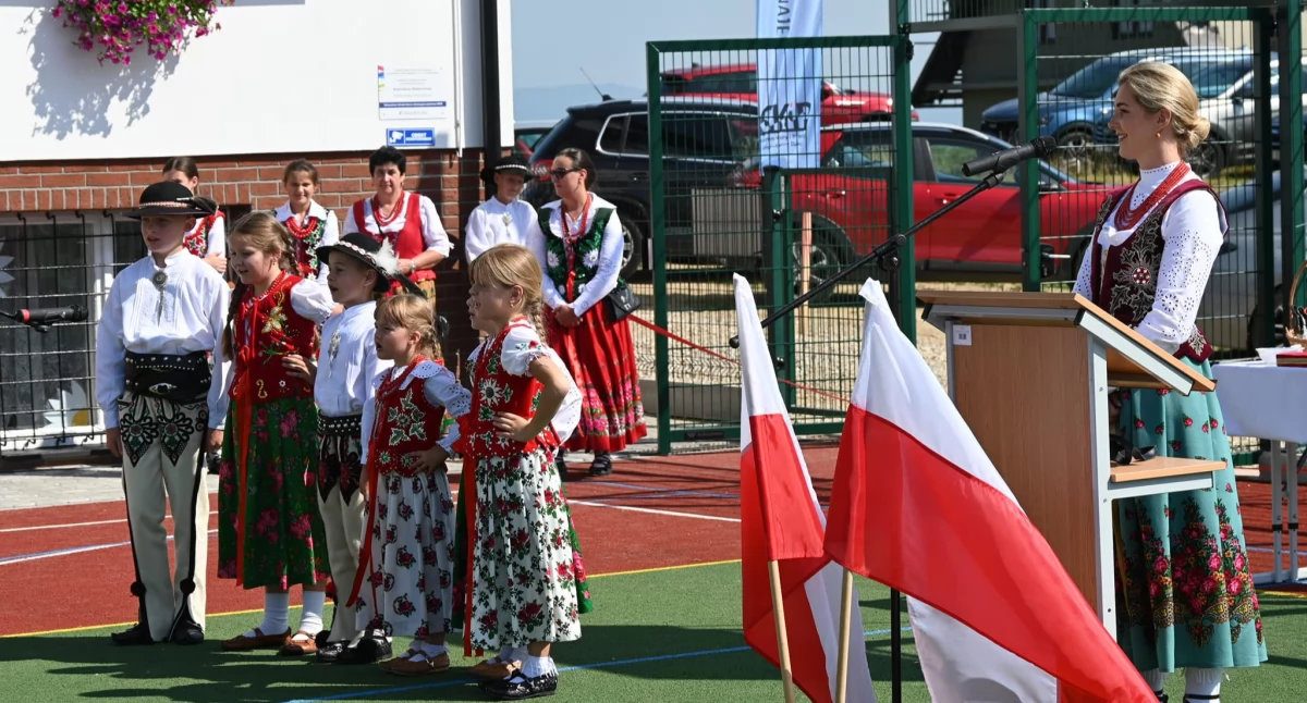 Otwarcie wyremontowanej szkoły w Czerwinnem Dolnem 