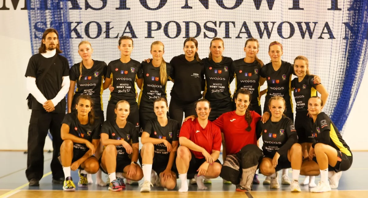 Nowotarska inauguracja Ekstraligi Kobiet w unihokeju!