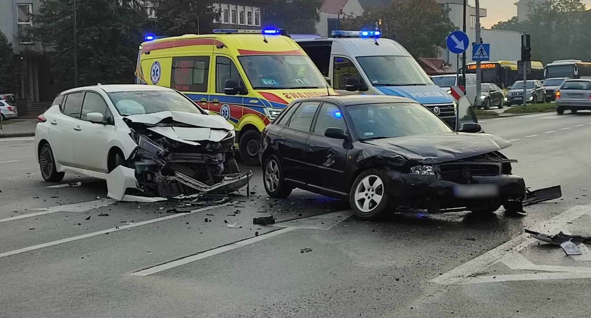 Zderzenie z udziałem elektryka - jedna osoba poszkodowana