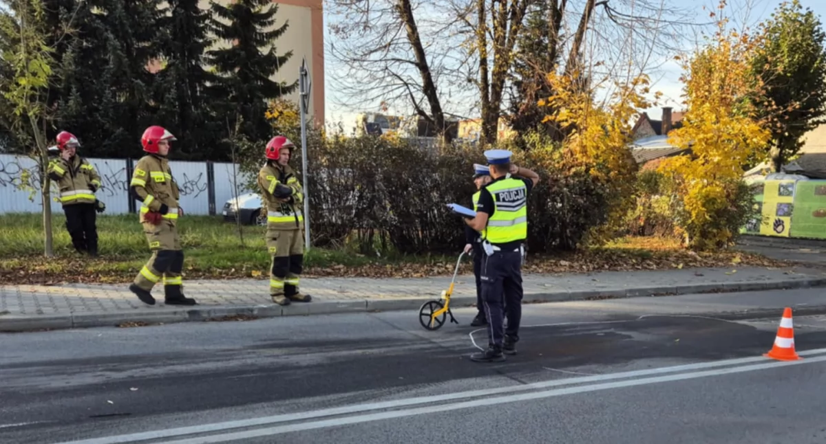 Wypadek motocyklisty na Szaflarskiej – ostrzeżenie przed niebezpiecznymi wyciekami na drogach