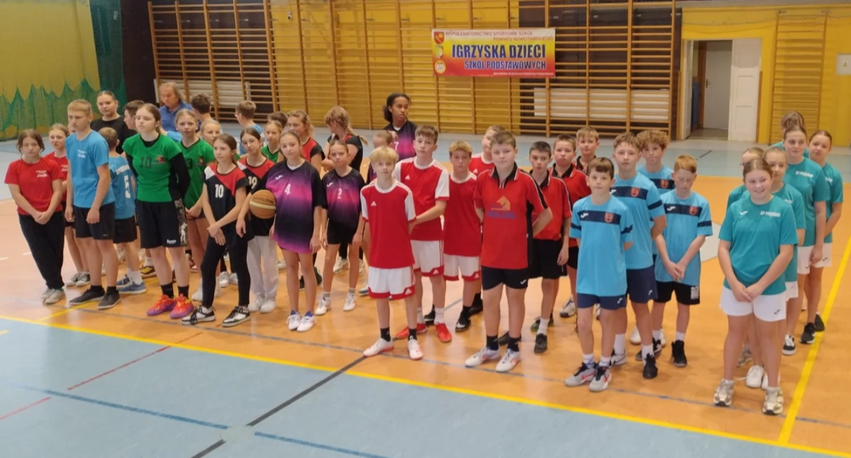 Relacja z Powiatowych Igrzysk Dzieci w koszykówce 3x3 dziewcząt i chłopców