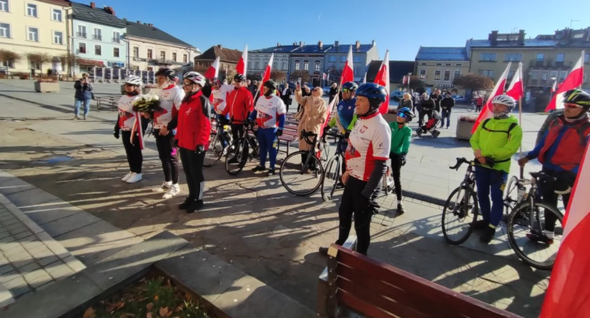 Pamięć, patriotyzm i rowery – wyjątkowy rajd w 106. rocznicę Niepodległości