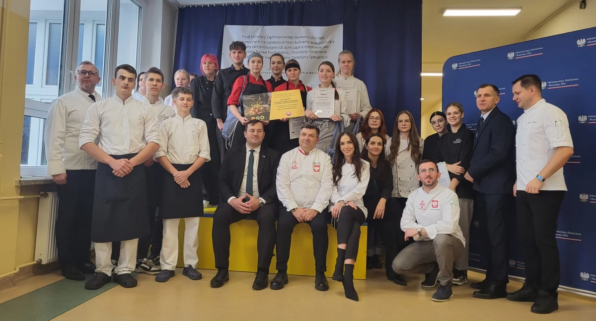 Uczniowie ZSCKR w Nowym Targu z wyróżnieniem na prestiżowym konkursie kulinarnym