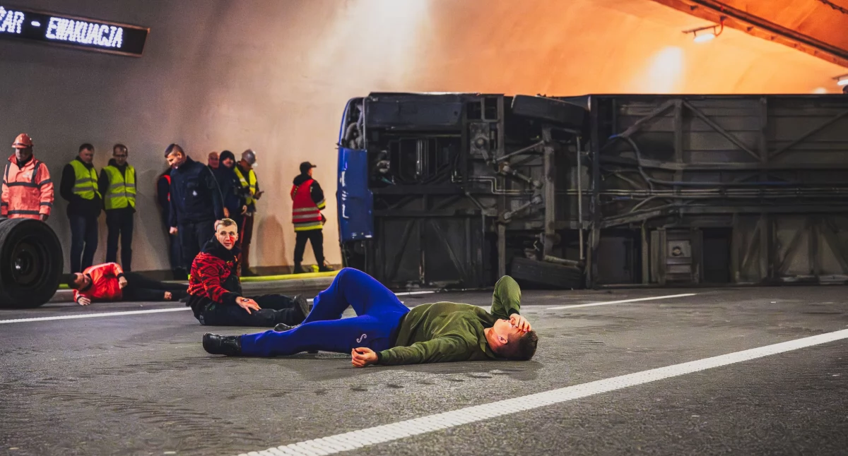 Ćwiczenia ratownicze w tunelu pod Luboniem Małym: zakopianka czasowo zamknięta
