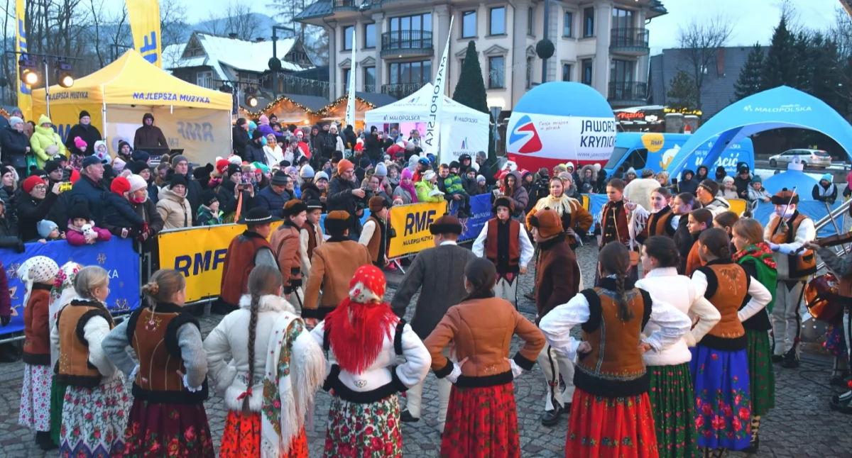 Zakopane otworzyło sezon zimowy - magia świąt na Placu Niepodległości