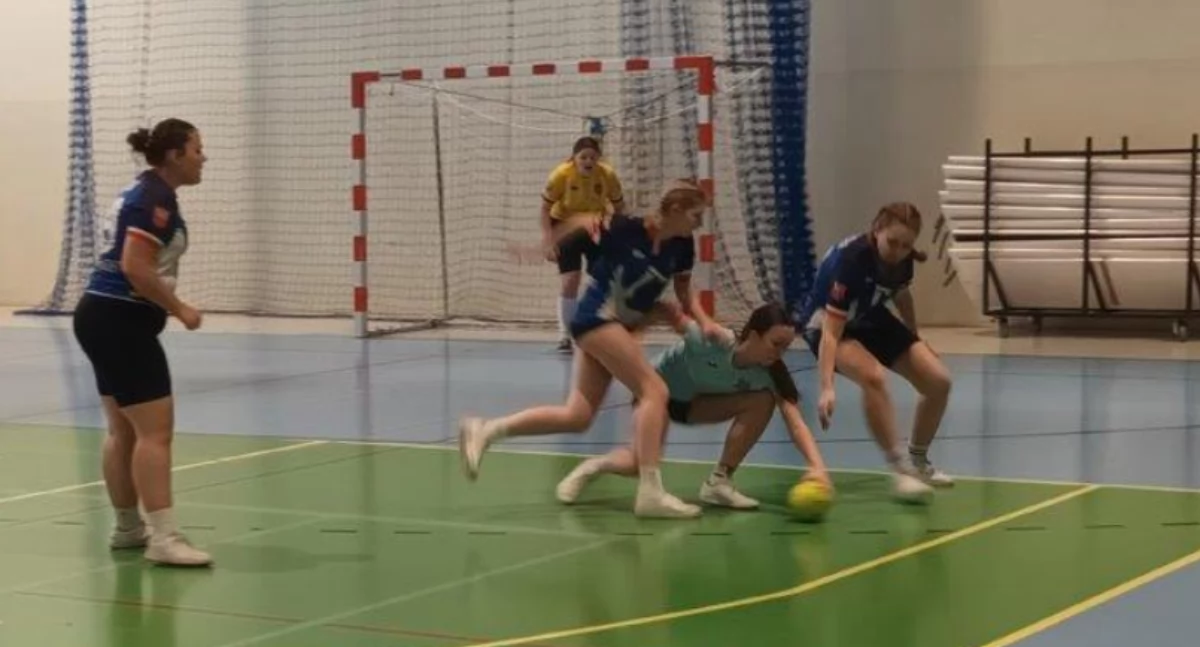 Sprawozdanie z Licealiady Ośrodka Sportowego Nowy Targ w Piłce Ręcznej Dziewcząt