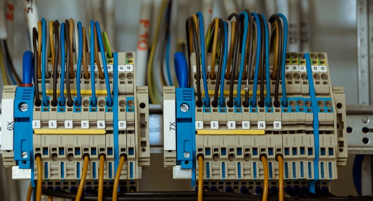 Uprawnienia elektryczne SEP - dlaczego warto je zrobić?