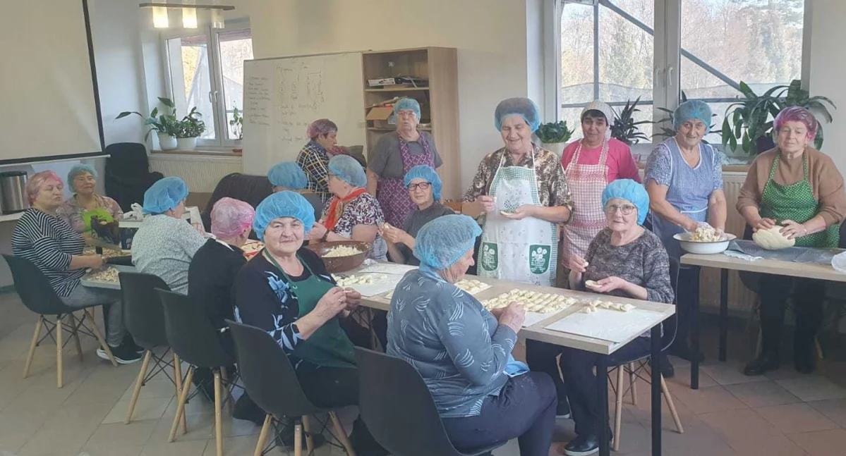 Pierogi, krokiety i serce – wsparcie w ramach projektu Aktywny Senior