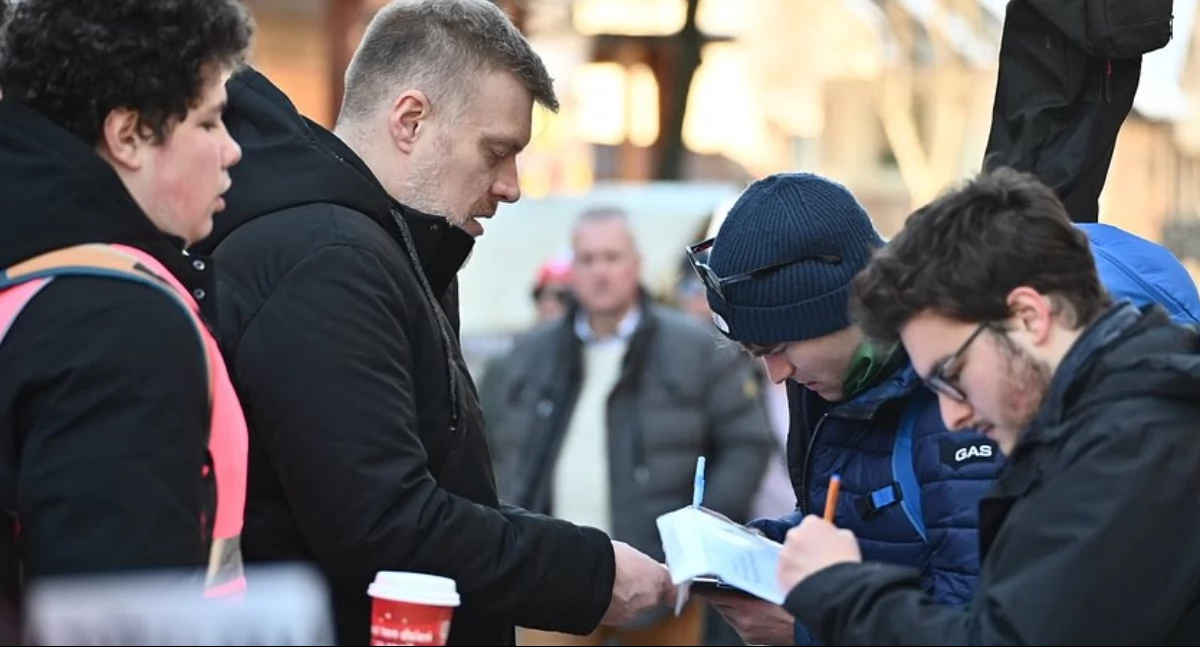 Adrian Zandberg w Zakopanem - nie oddamy Podhala PiS i Konfederacji