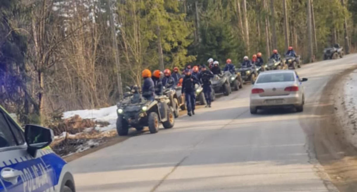 Tatrzańscy policjanci kontrolują quady 