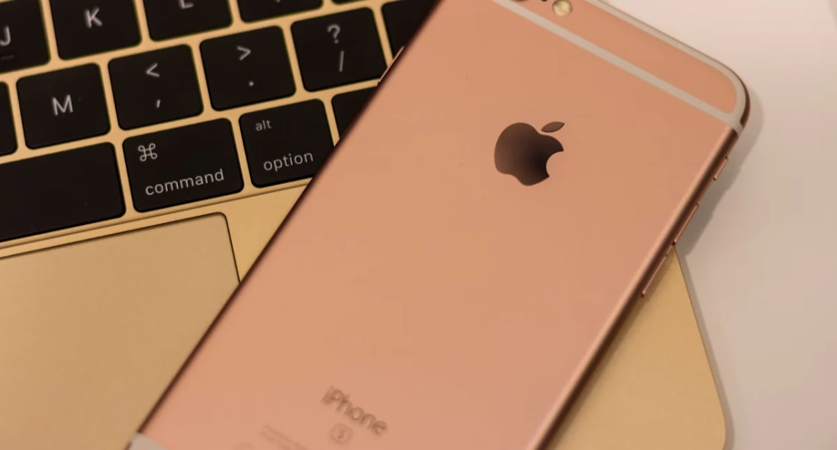 Historia iPhone’a – wszystko, co powinieneś wiedzieć o kultowych telefonach Apple