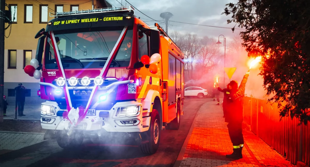 Nowy wóz strażacki dla OSP KSRG Lipnica Wielka-Centrum – historyczny moment dla jednostki