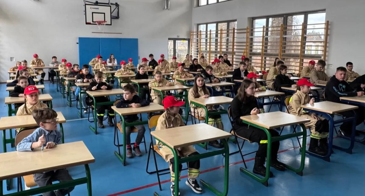 Młodzież z gminy Czarny Dunajec rywalizowała w Ogólnopolskim Turnieju Wiedzy Pożarniczej