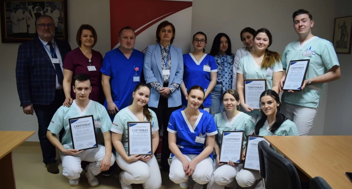 Pierwsza grupa uczniów z Preszowa zakończyła praktyki w Podhalańskim Szpitalu Specjalistycznym