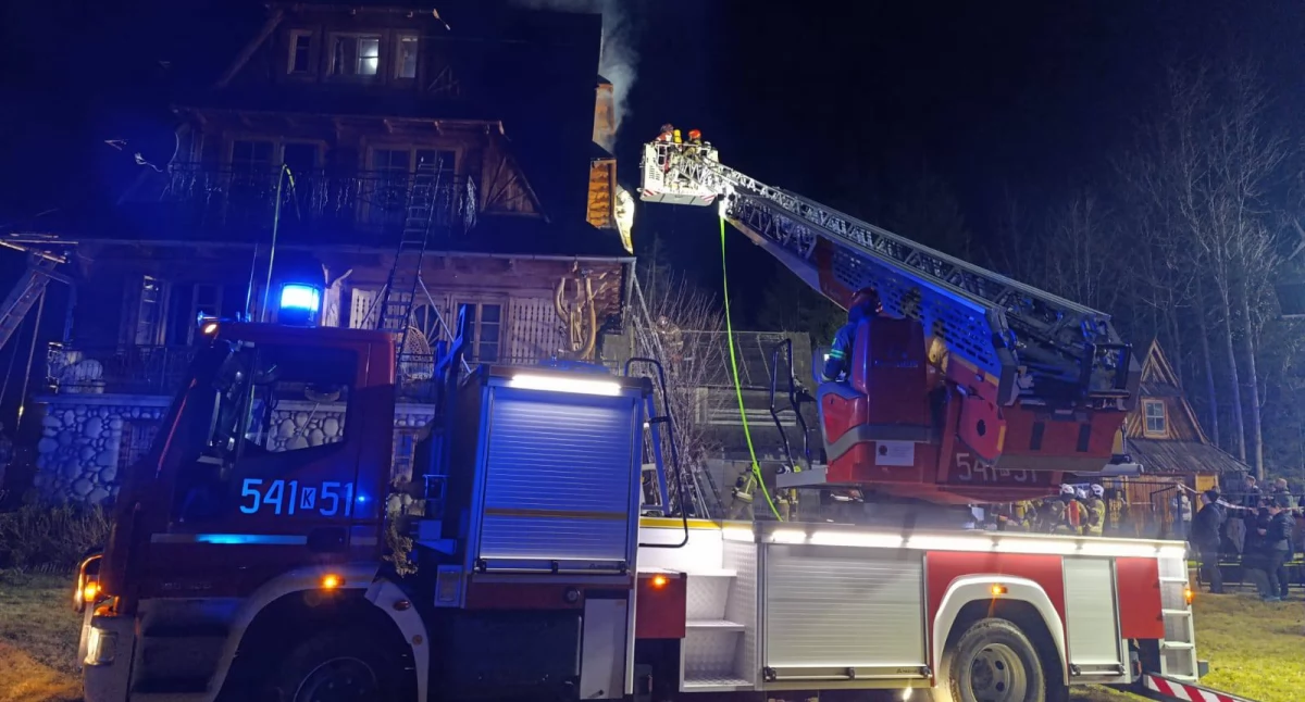 Pożar budynku mieszkalnego w Zakopanem – cztery osoby poszkodowane