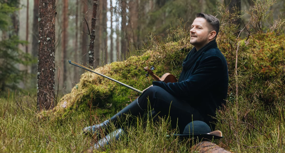 Piotr Szewczyk świętuje 10-lecie twórczości nowym singlem