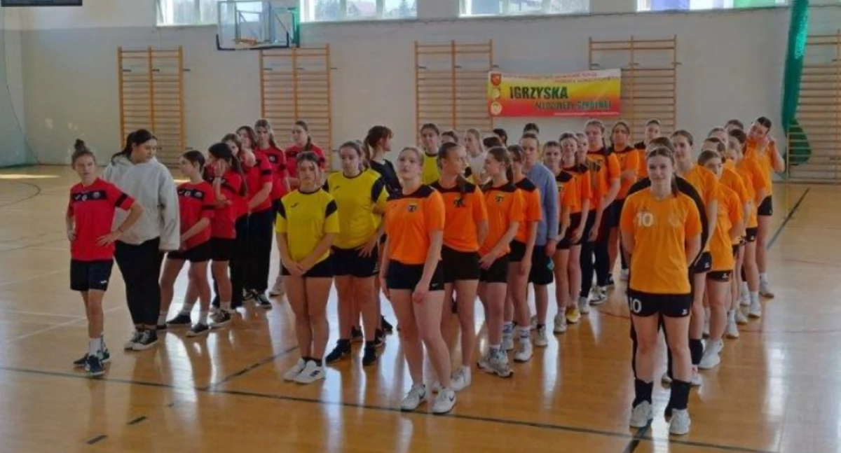 Zwycięstwo SP 1 Jabłonka w Igrzyskach Młodzieży Szkolnej Ośrodka Rabka-Zdrój w piłce ręcznej dziewcząt
