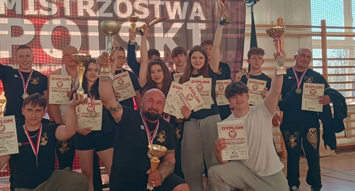 Sukces CKF Maximus Czarny Dunajec - rekordowa liczba medali i drużynowe mistrzostwo