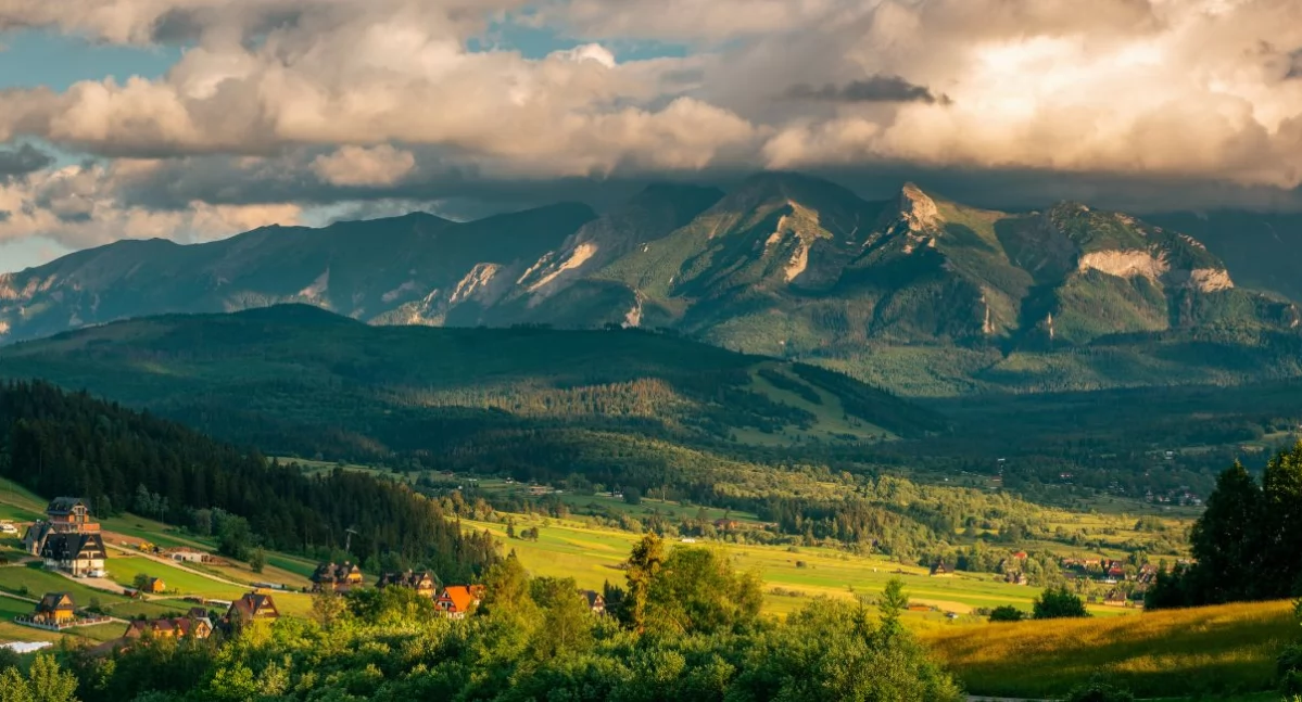 Noclegi Zakopane – gdzie spać na Wielkanoc, wakacje i zimą? Domki, apartamenty, pensjonaty