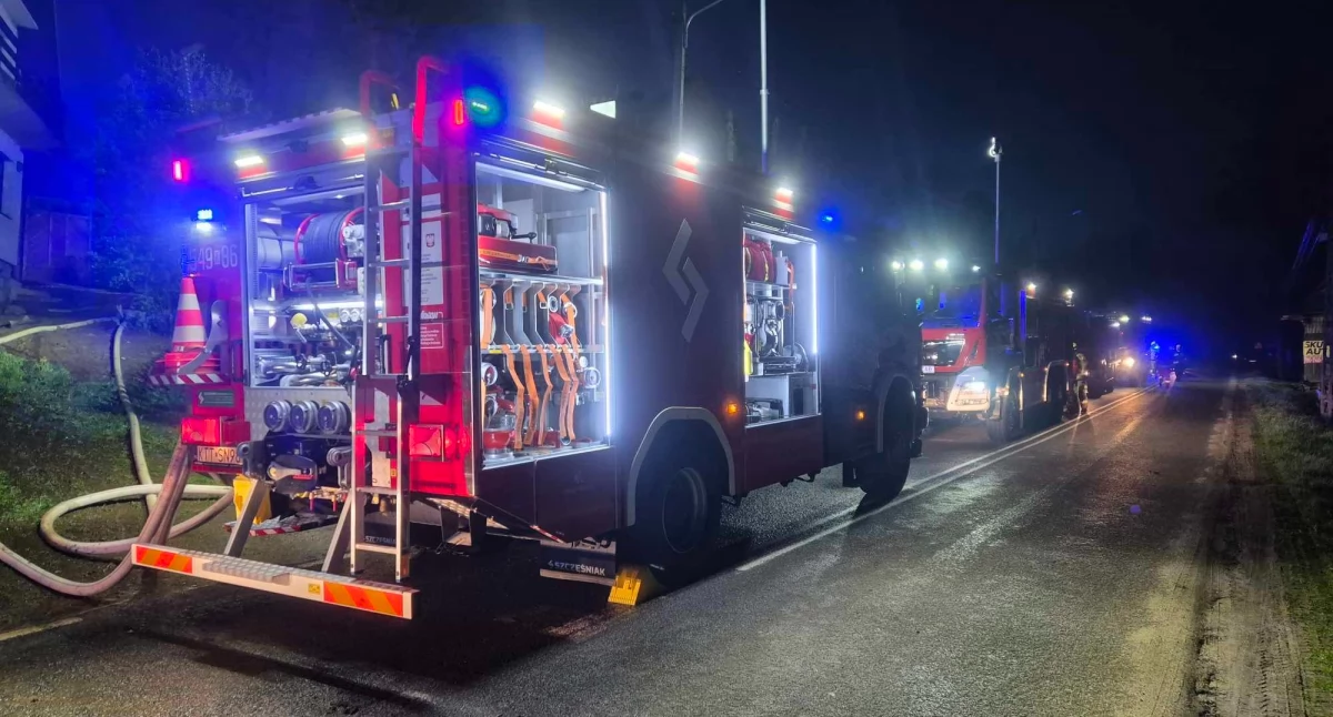 Pożar budynku gospodarczego w Nowem Bystrem