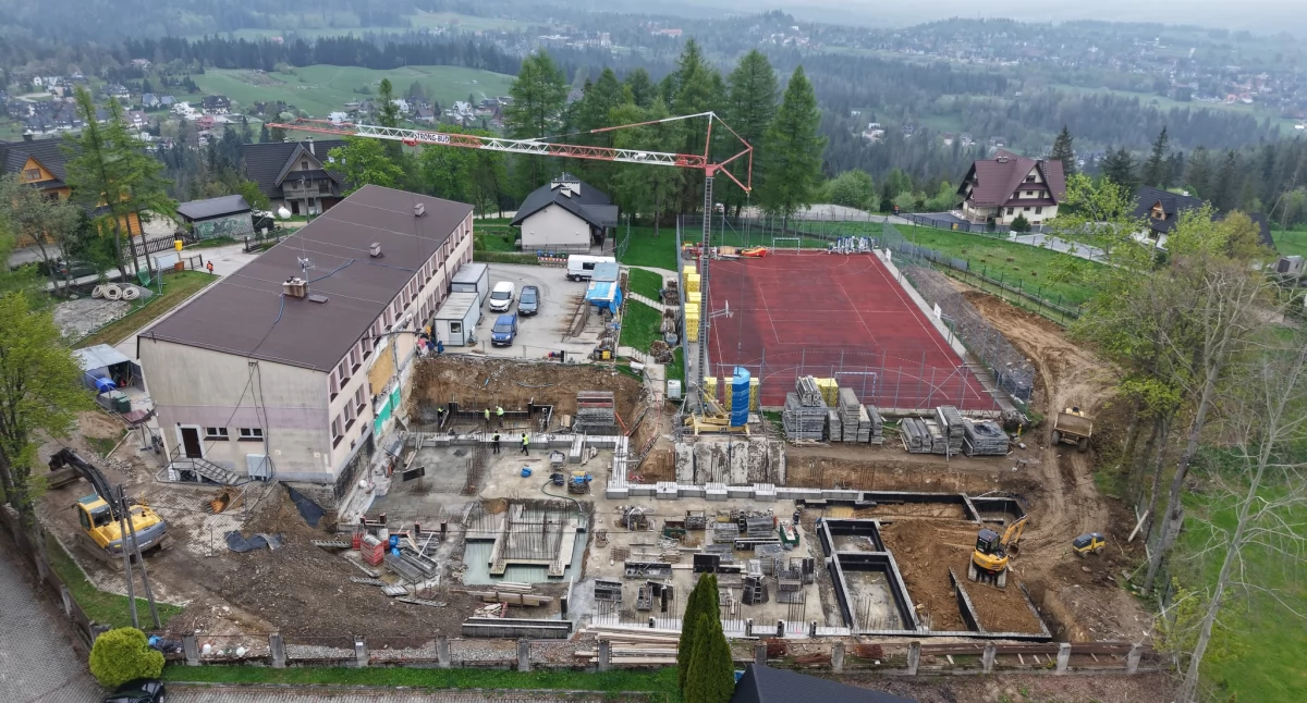 Na Cyrhli rośnie nowa sala gimnastyczna 