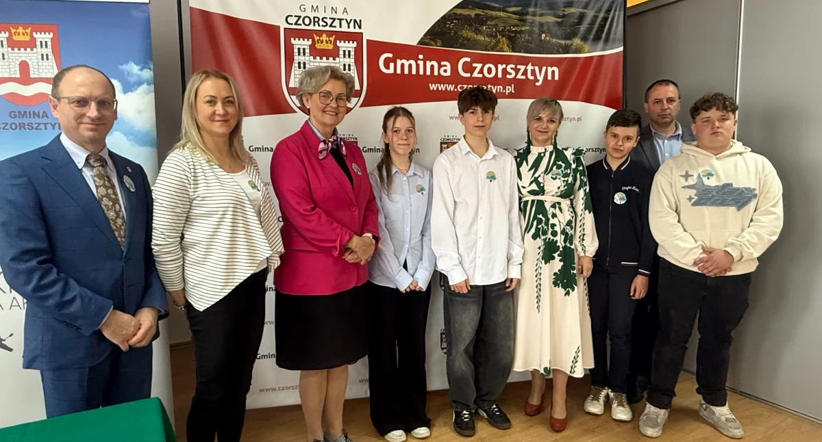 „Słoneczne Ogniki” z Kluszkowiec w Urzędzie Gminy Czorsztyn