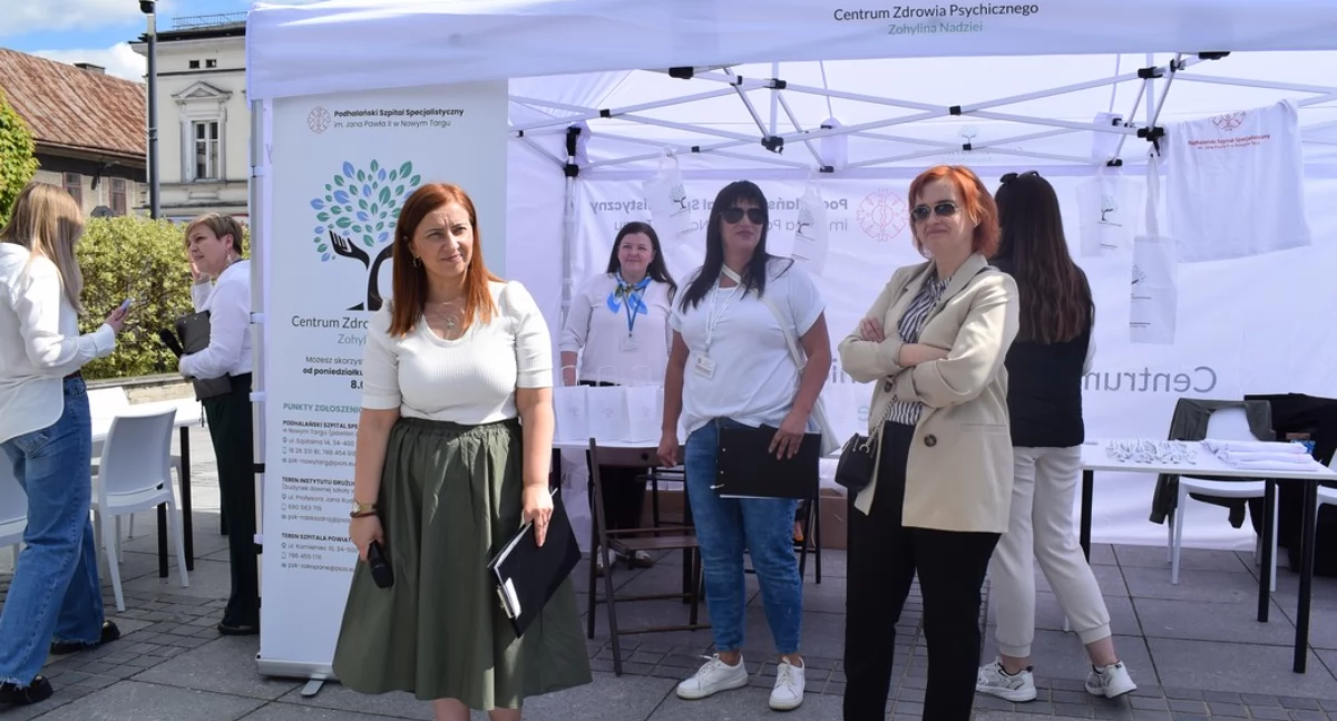 Zatrzymaj się i „Odetchnij” – Rynek w Nowym Targu zamienił się w centrum wsparcia psychicznego