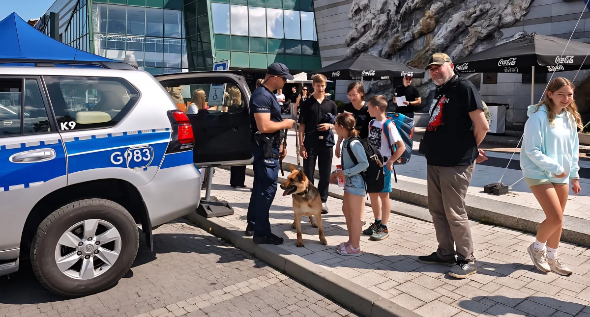 Dzień Dziecka z policjantami w Termach Zakopiańskich – moc atrakcji i edukacji dla najmłodszych
