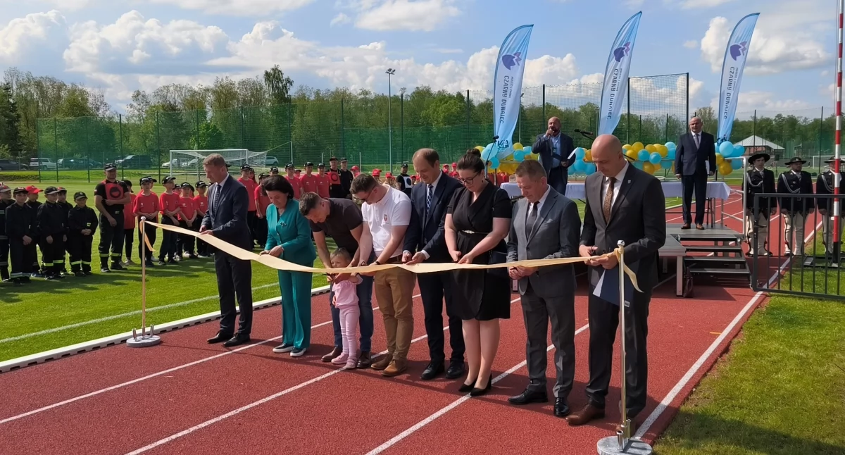Wielkie otwarcie stadionu miejskiego w Czarnym Dunajcu