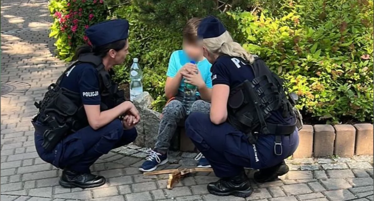 Policja ostrzega przed zagubieniami dzieci w popularnych miejscowościach