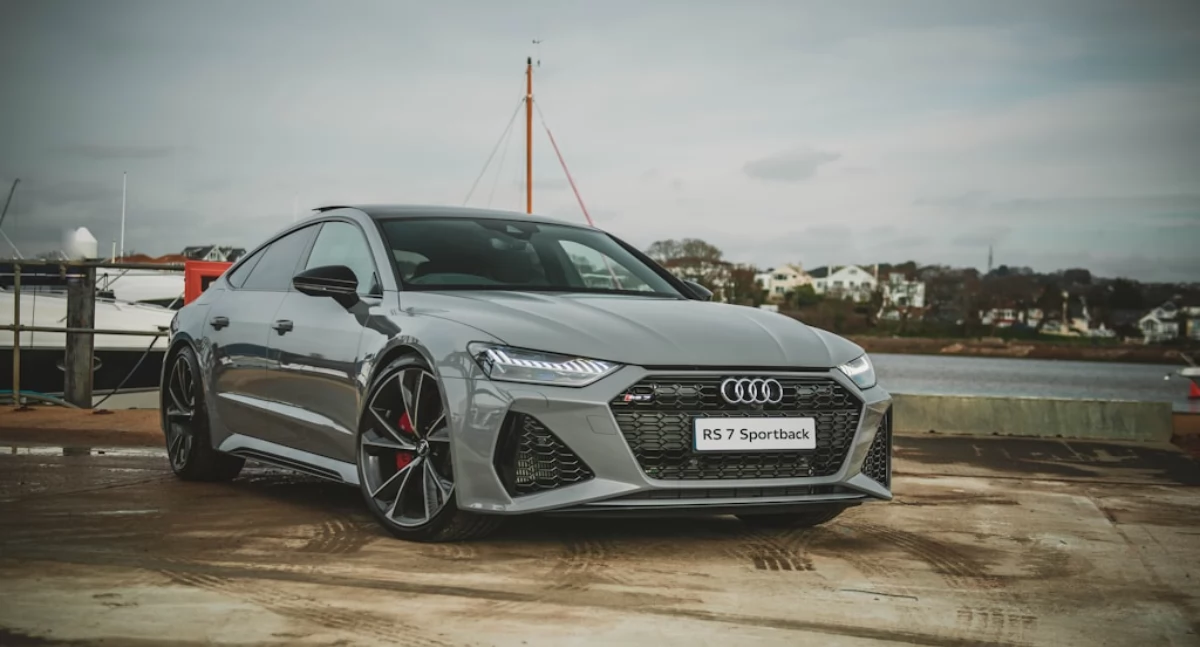 Audi RS7 Sportback - poznaj klucz do luksusu i emocji