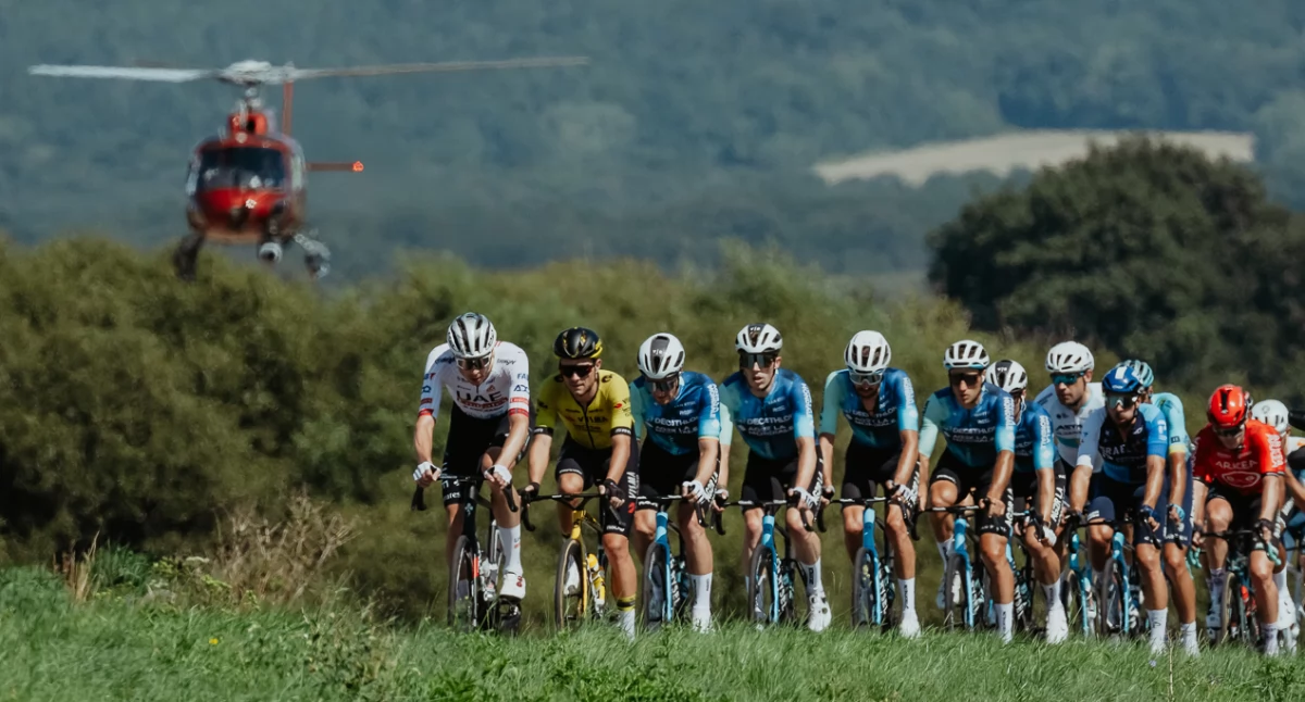 Zondacrypto nakręca do pomagania! Charytatywna akcja podczas Tour de Pologne 2025