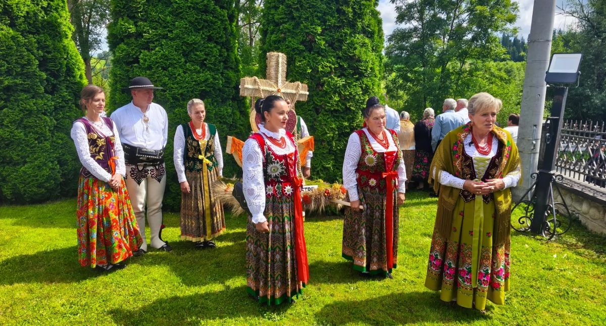 Stare Bystre dziękuje za plony – uroczyste Dożynki Starobystrzańskie