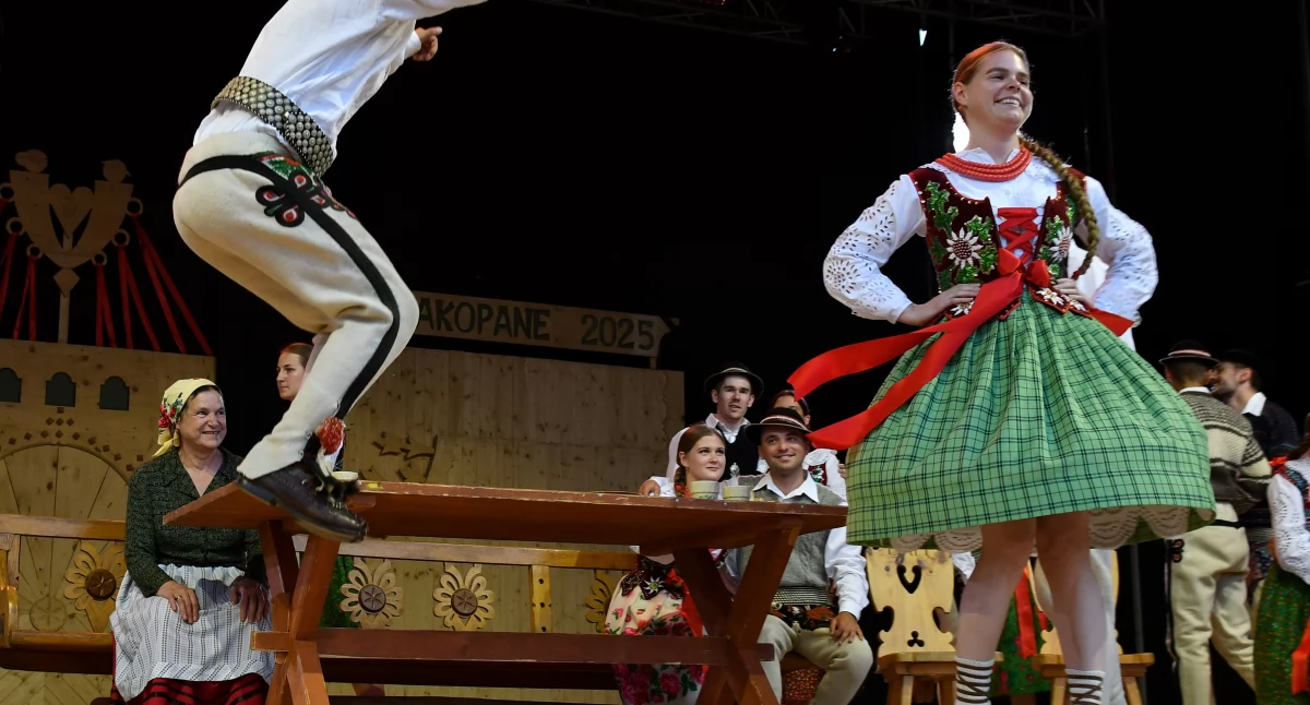 Konie, tradycja i folkowa energia - Zakopane rozpoczęło 56. Międzynarodowy Festiwal Folkloru Ziem Górskich