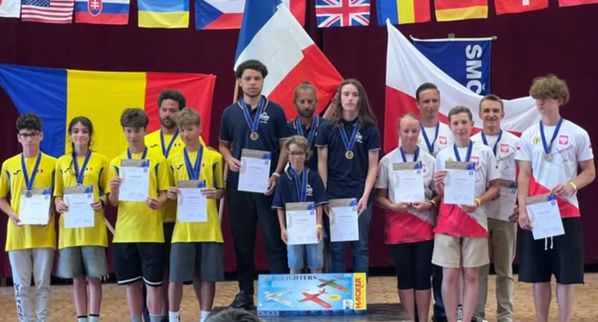 Sukces Piotra Bryi z Pyzówki na Mistrzostwach Świata modeli F1E w Czechach