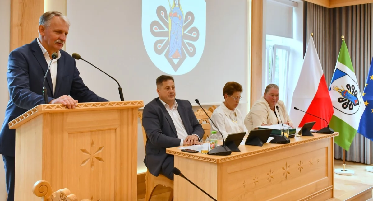 Jednogłośne wotum zaufania i absolutorium dla Zarządu Powiatu Tatrzańskiego