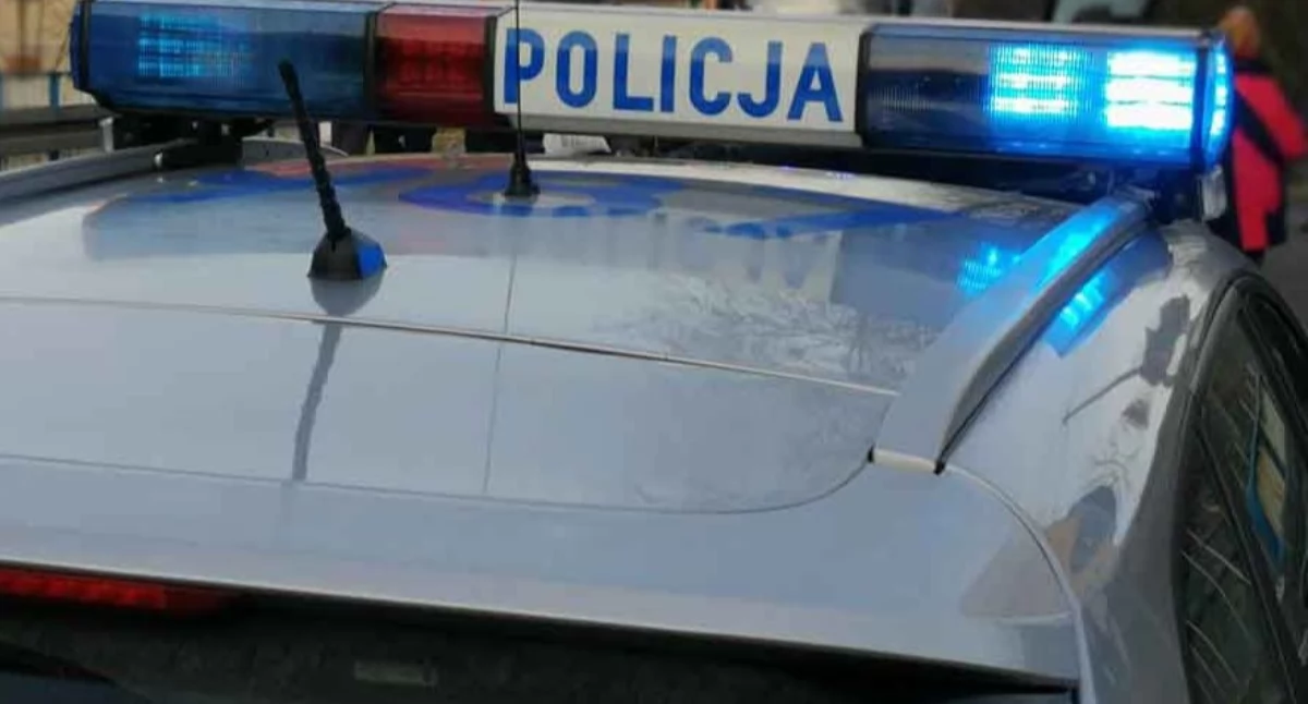Wsiadł za kierownicę po alkoholu i bez prawa jazdy. Policjanci zatrzymali dwóch kierowców pod Tatrami