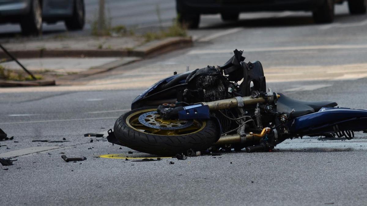 Śmiertelny wypadek motocyklisty - tragiczny początek wakacji