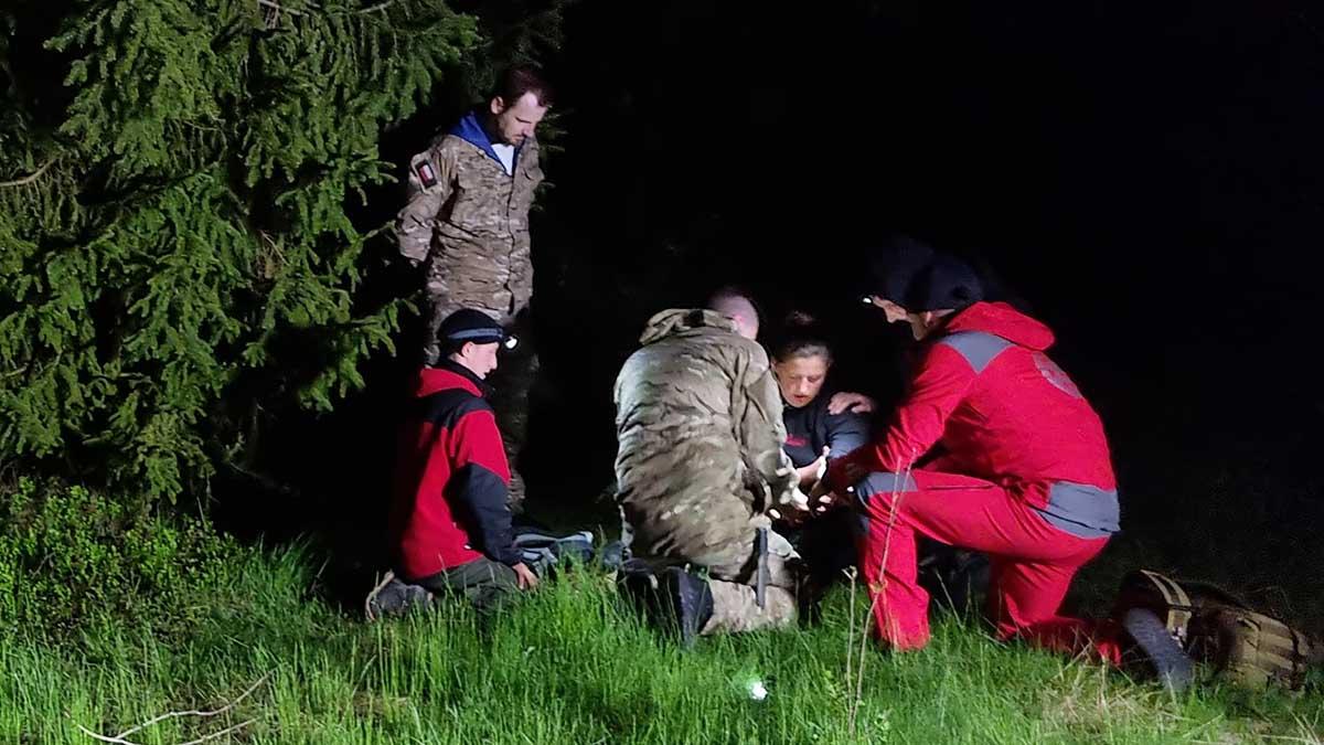 Surwiwalowe udzielanie pomocy zaginionym w lesie (zdjęcia)
