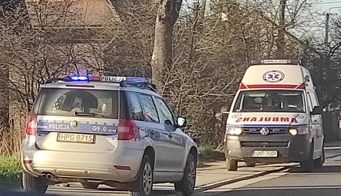 Pies zaatakował jadących rowerzystów (zdjęcia)