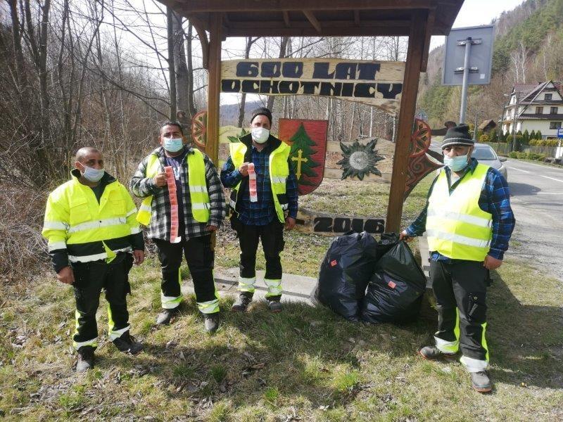 Spółdzielnia socjalna EKO-OCHO rozpoczyna działalność - Romowie będą utrzymywać porządek w gminie Ochotnica Dolna