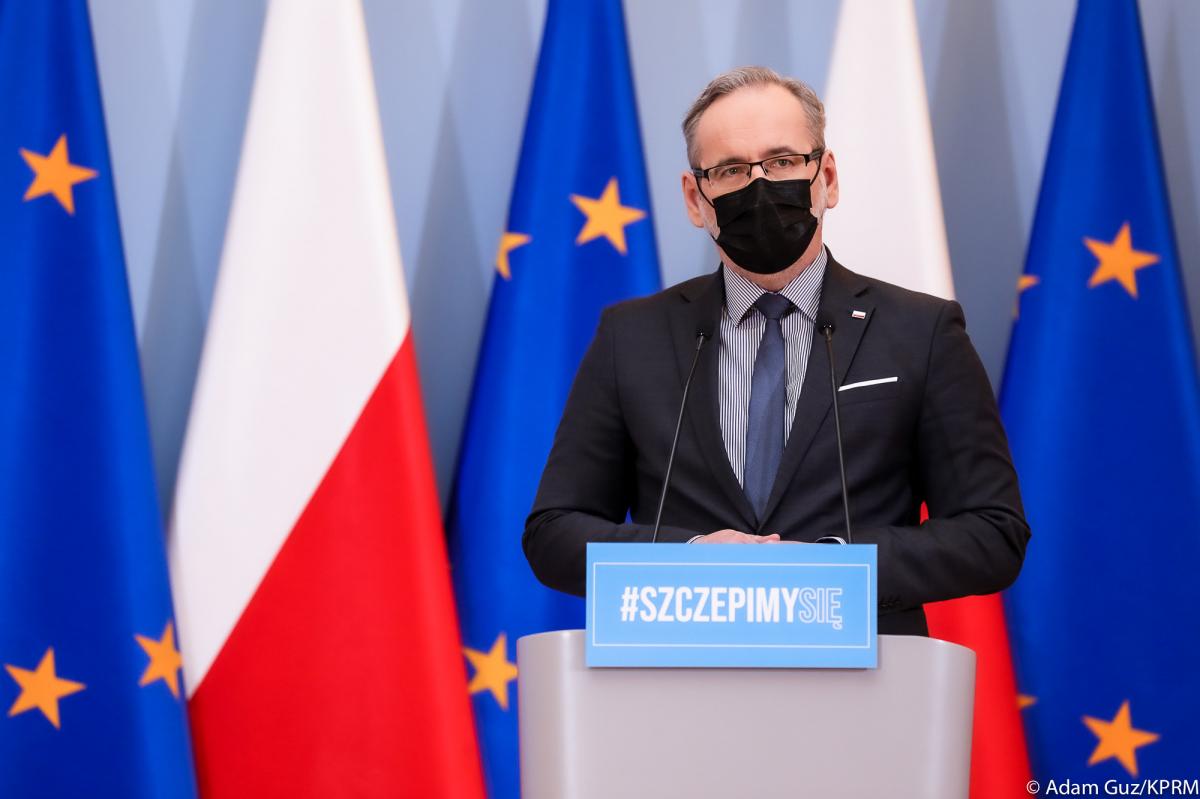 Rząd przedłuża obowiązujące obostrzenia do 18 kwietnia- szpitale z małymi rezerwami łóżek i respiratorów