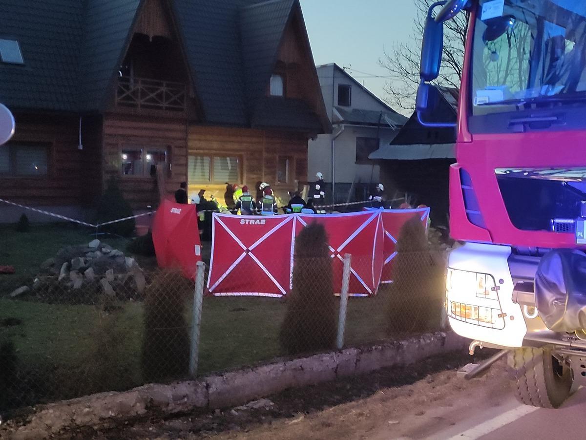 Przygnieceni podczas prac budowlanych w Starem Bystrem (zdjęcia)