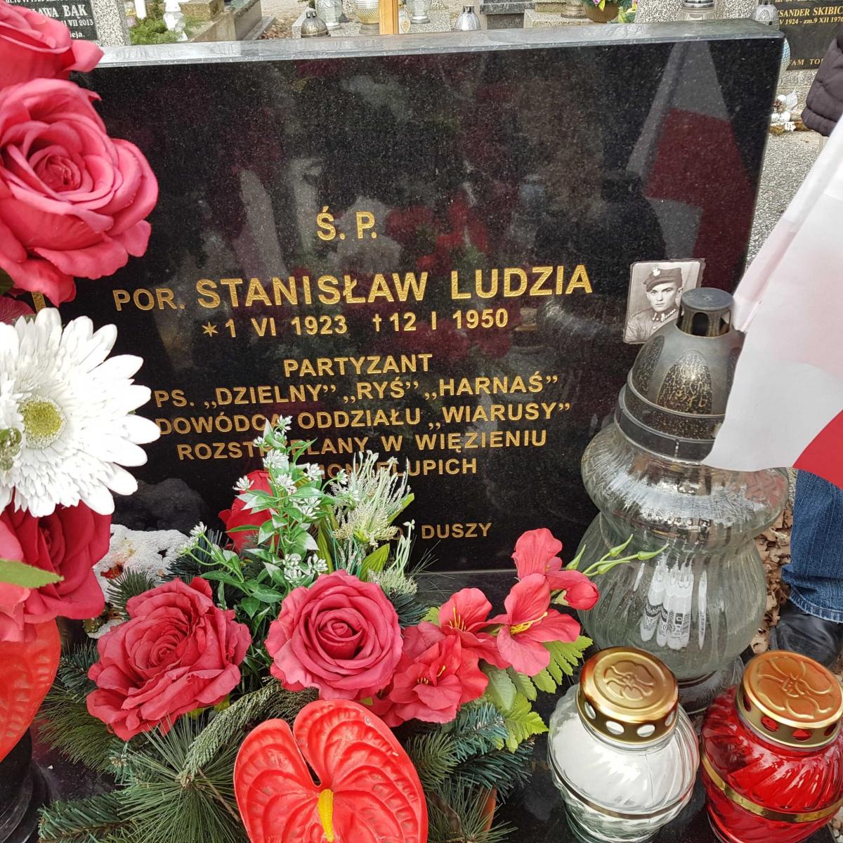 Oddali hołd 