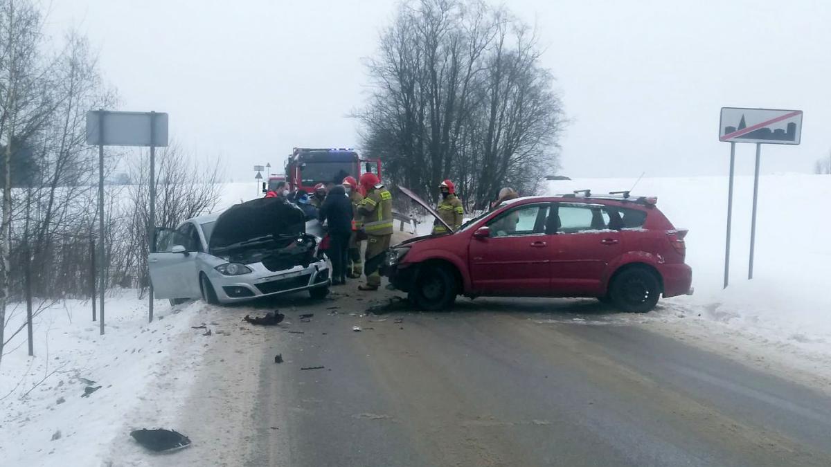 Trudne warunki na drogach - policja apeluje o ostrożność