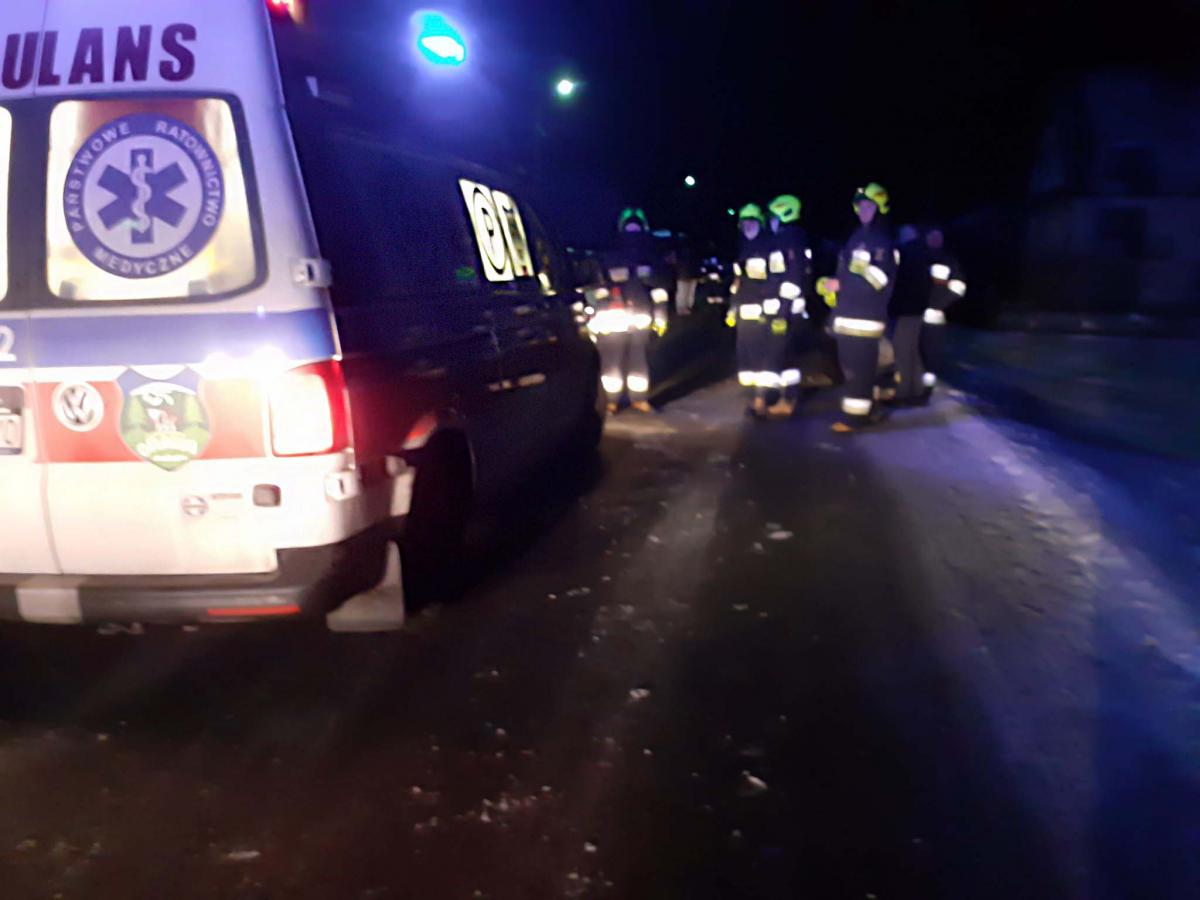 Nastolatka mogła zamarznąć - policja podaje szczegóły akcji ratowniczej (zdjęcia)