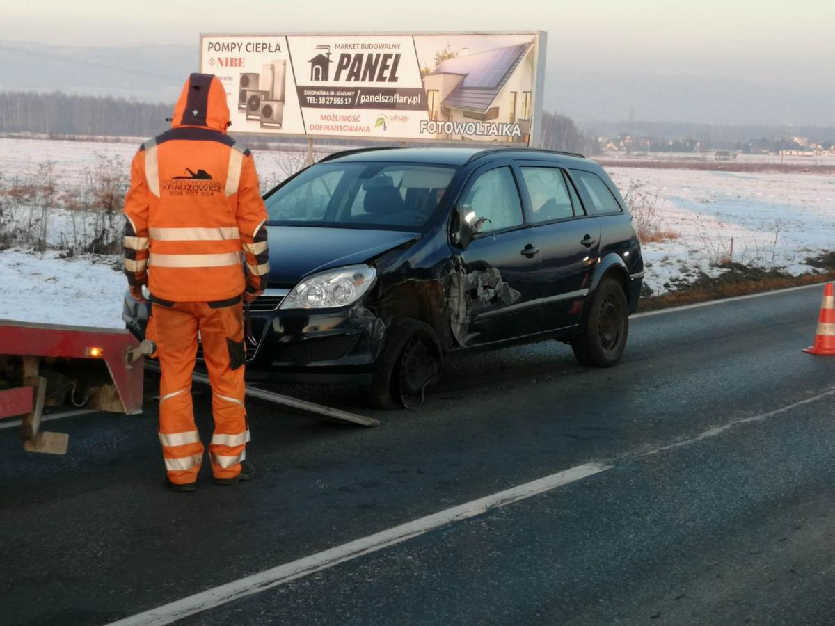 Karambol między Ludźmierzem a Rogoźnikiem (zdjęcia)